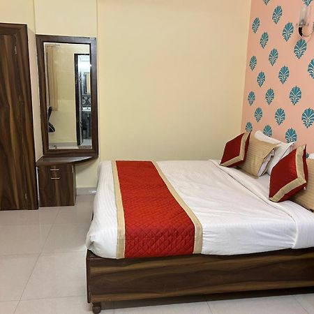 Hotel Mahima Palace جايبور المظهر الخارجي الصورة