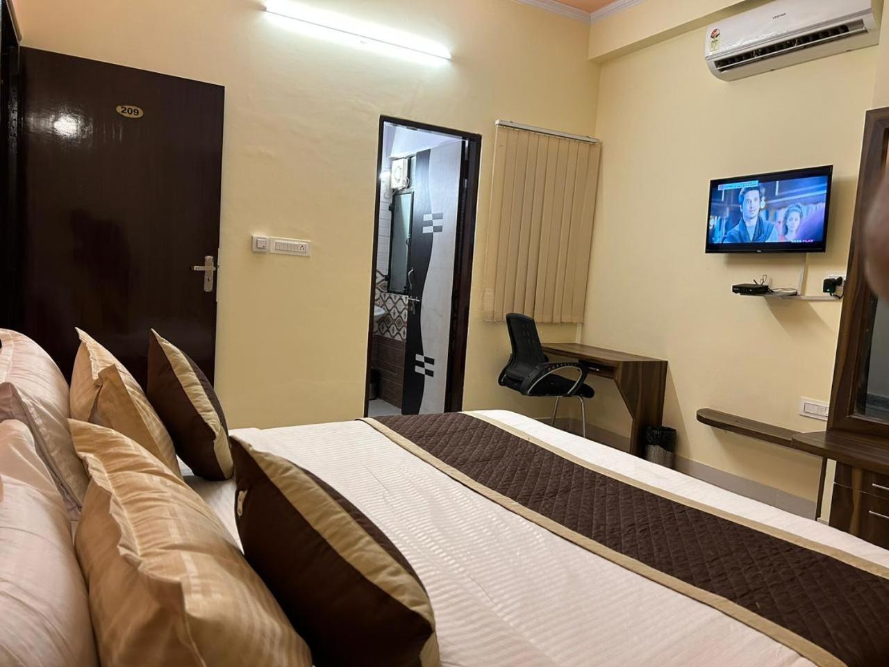Hotel Mahima Palace جايبور المظهر الخارجي الصورة